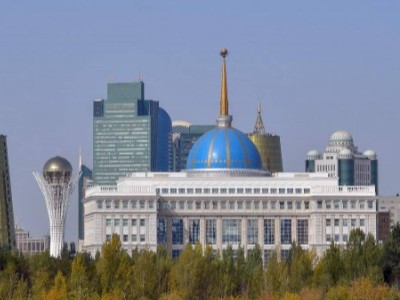 Конституциялық реформалар жөніндегі комиссияның алғашқы отырысы өтеді