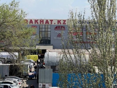 «Заң және тәртіп»: Алматыда заңсыз базар орнында жаңа кеңістік пайда болады