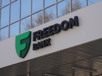 «Жүйке талшықтарымды бір-бірлеп үзді». Freedom журалистің банк қосымшасын бұғаттап тастады