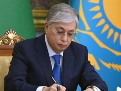 Президент Жарлығы: Құрылтайдың бірінші сессиясы 28 тамызда өтеді
