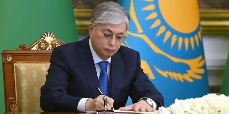 Президент Құрылтай сайлауының күнін бекітті