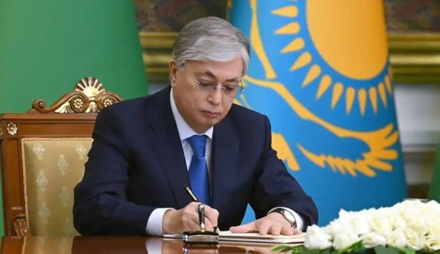 Президент Құрылтай сайлауының күнін бекітті