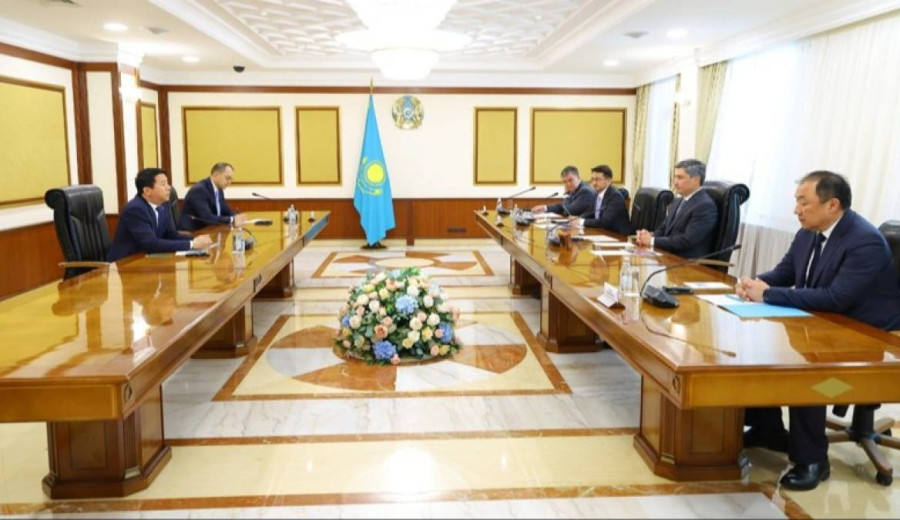 Олжас Бектенов Томас Прамотедхаммен кездесу өткізді