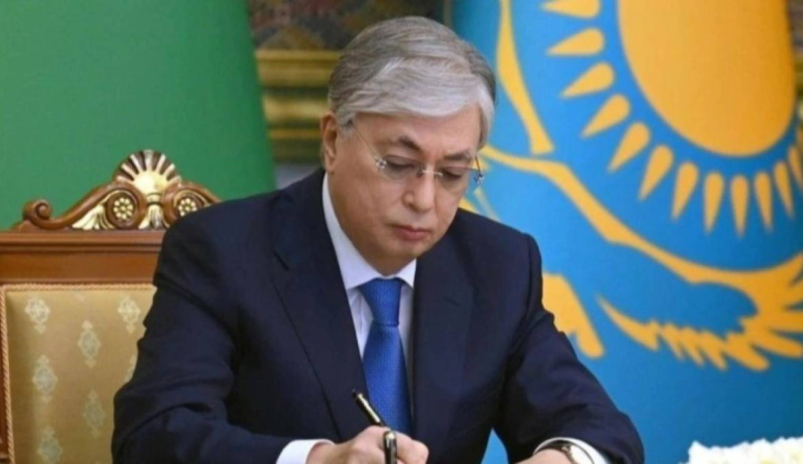 Президент Жарлығы: Құрылтайдың бірінші сессиясы 28 тамызда өтеді