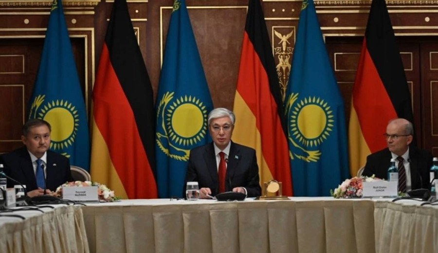 Тоқаев: Қазақстан 2029 жылға қарай 100 мың шетелдік студентті қабылдайды