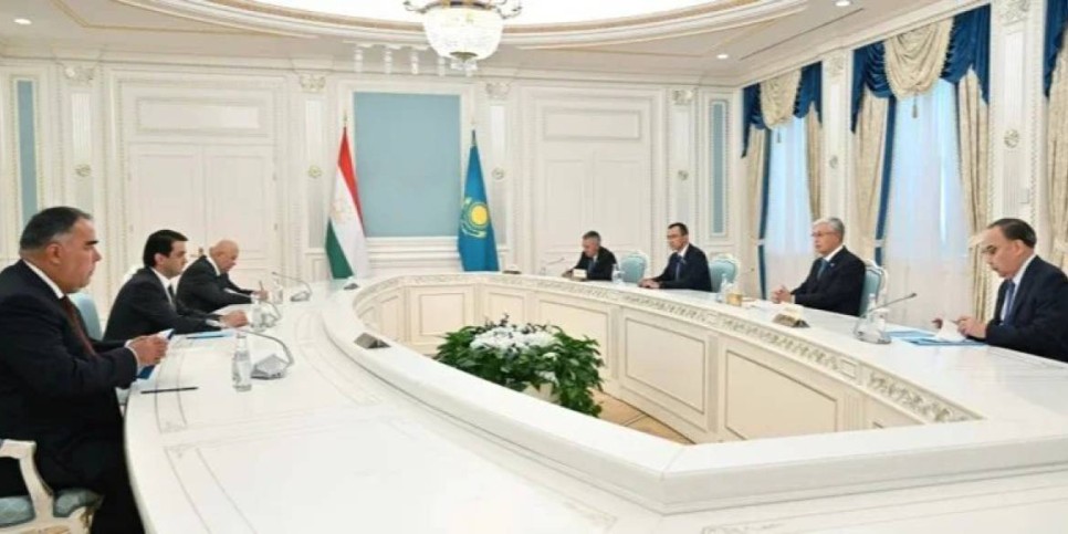 Президент Тәжікстан Маджлиси Оли Маджлиси милли төрағасын қабылдады