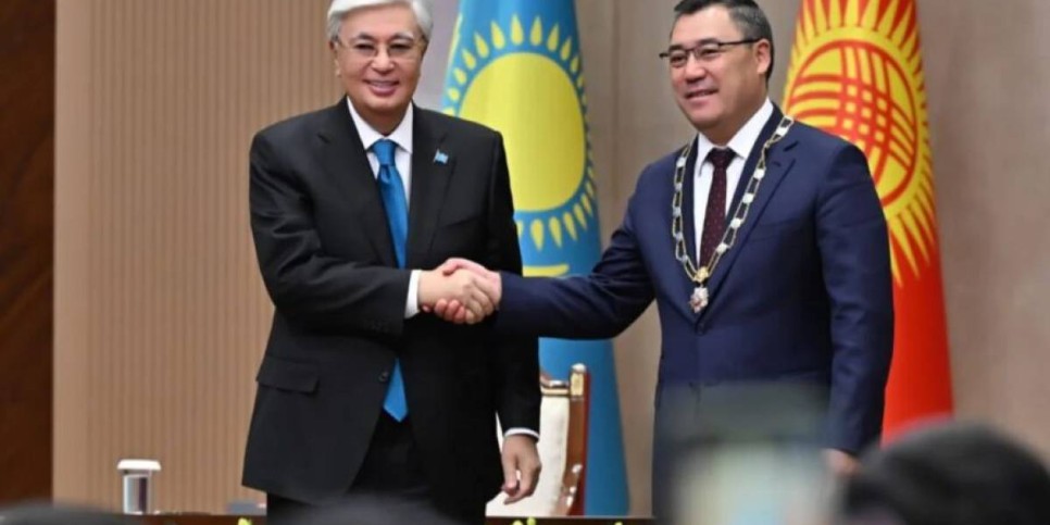 Президент Садыр Жапаровты «Алтын Қыран» орденімен марапаттады