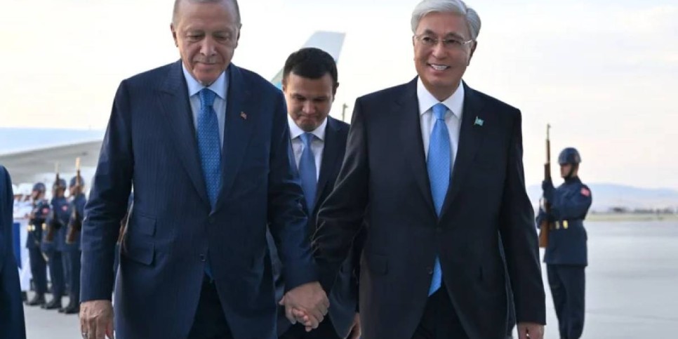 Қазақстан Президенті Түркияға ресми сапармен барды
