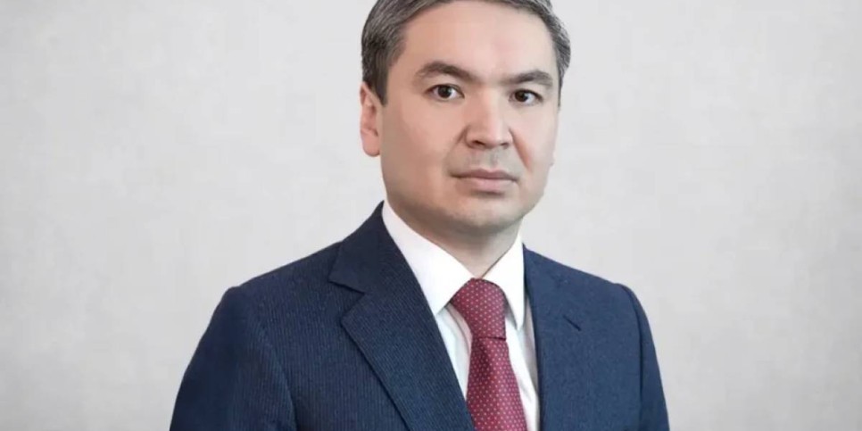 Жаңадан тағайындалған Өнеркәсіп және құрылыс министрі ант берді