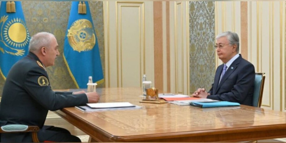 Президент ҰҚШҰ саммиті алдында Қорғаныс министрін қабылдады