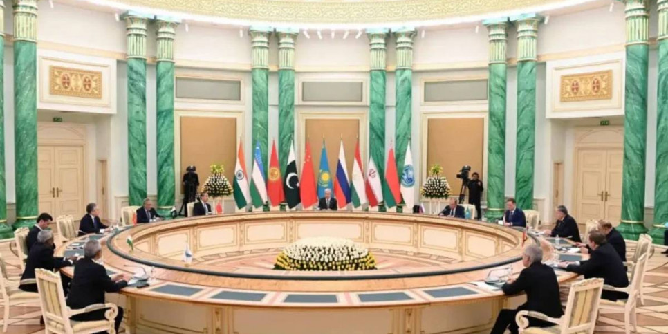 Қасым-Жомарт Тоқаев ШЫҰ-ға мүше мемлекеттердің Сыртқы істер министрлерімен кездесу өткізді