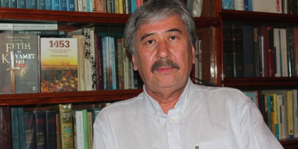 Саяси санамызды қалыптастыруымыз керек – Шығыстанушы