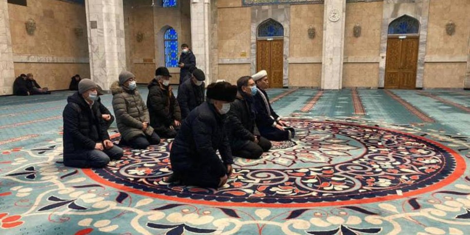 Алматыда қаңтар оқиғасы құрбандарының рухына Құран бағышталды
