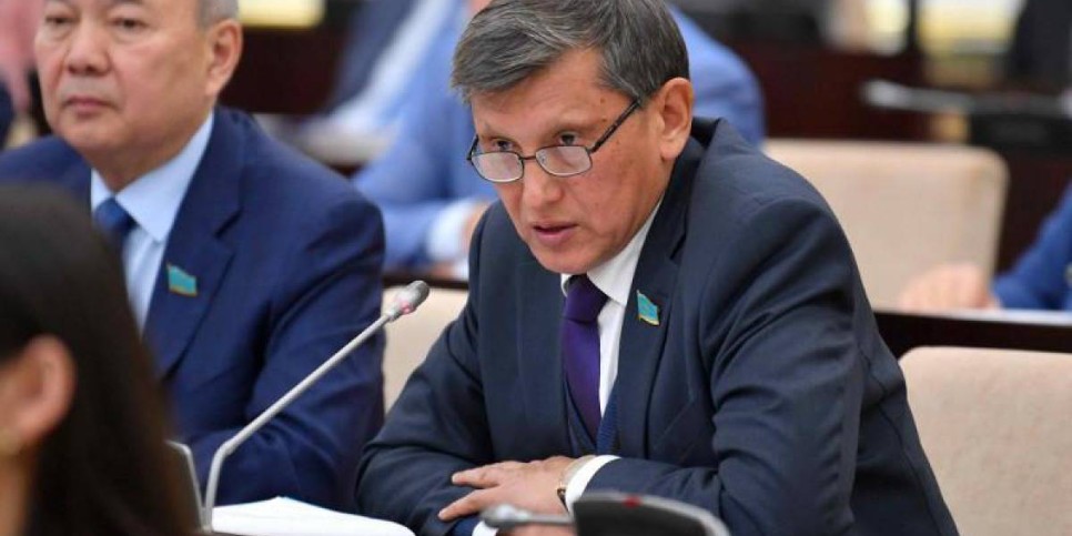 Үкіметтің жұмысы барынша ашық және ширақ, тиімді болу керек