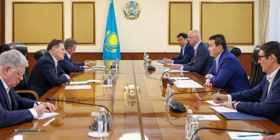Әлихан Смайылов «Росатом» басшысы Алексей Лихачевпен кездесті