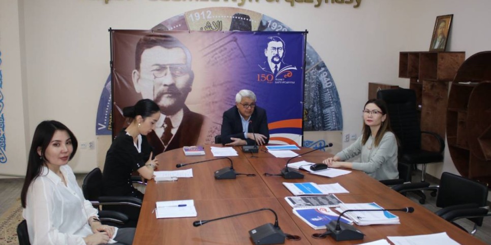 Қазақ тілін үйрену үшін қанша сөз жаттау керек?