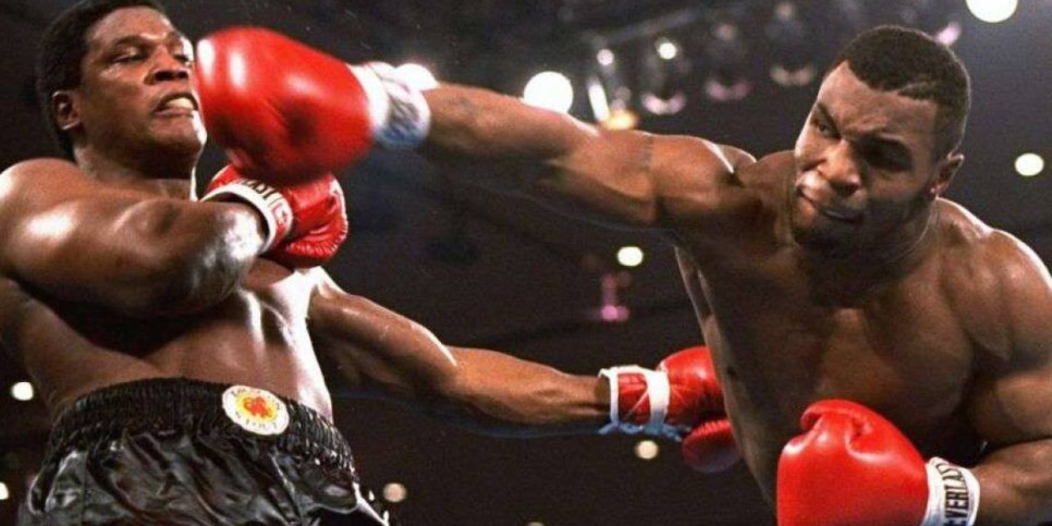 Майк Тайсон алғаш қарсыласын 8 секундта жеңіп, чемпион атанған